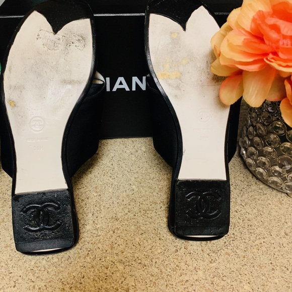 💯Chanel Barbell Sandals - Picture 5 of 6